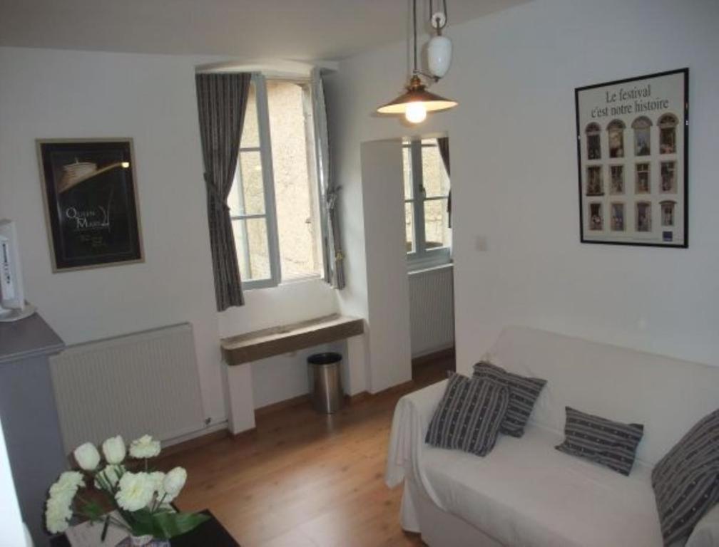 Le P'Tit Relai Bed and Breakfast Montbozon Buitenkant foto